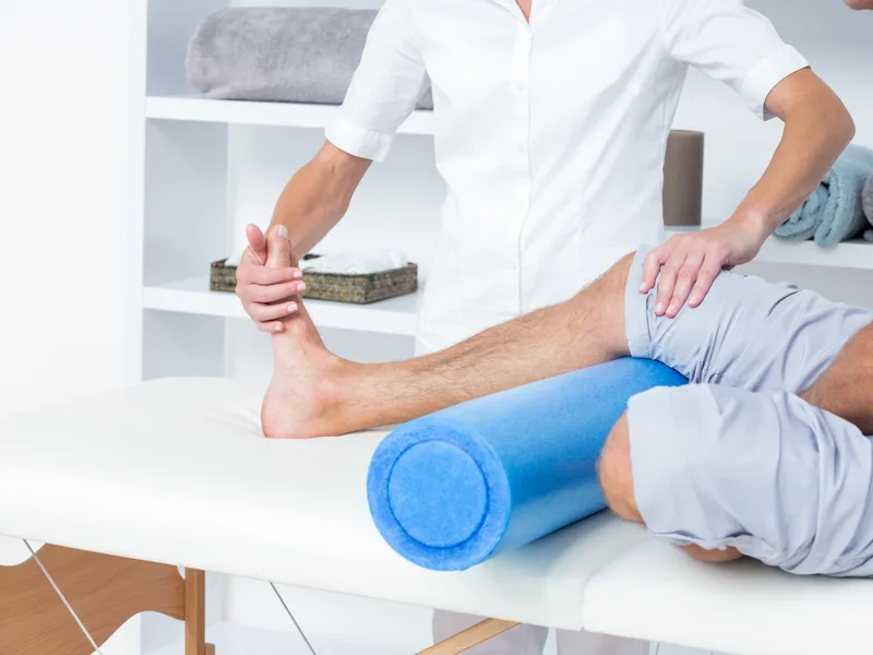 How Intersegmental Traction Therapy works at Hans Chiropractic & Injury Center